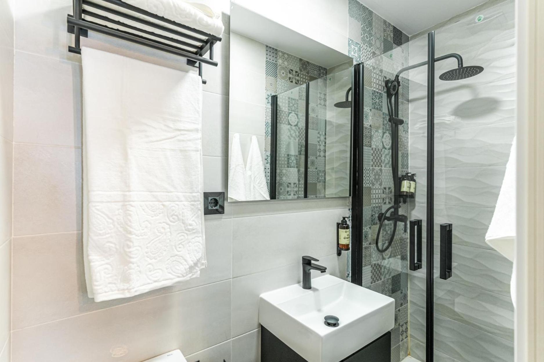 Vr Estudios Apartments Madrid Extérieur photo