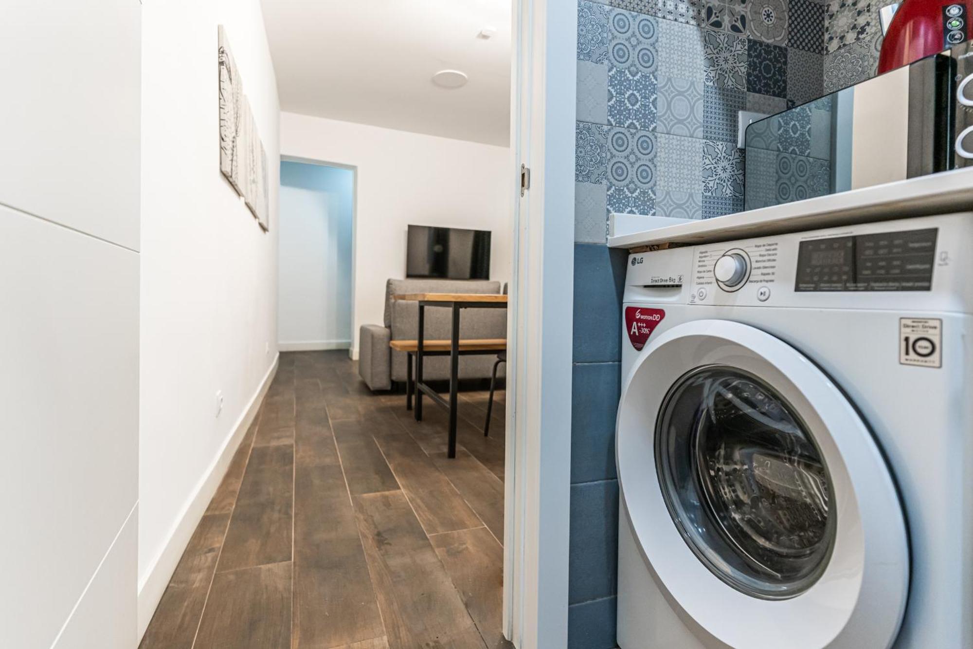 Vr Estudios Apartments Madrid Extérieur photo