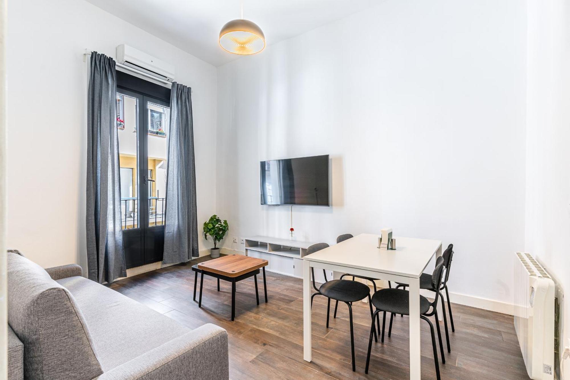 Vr Estudios Apartments Madrid Extérieur photo